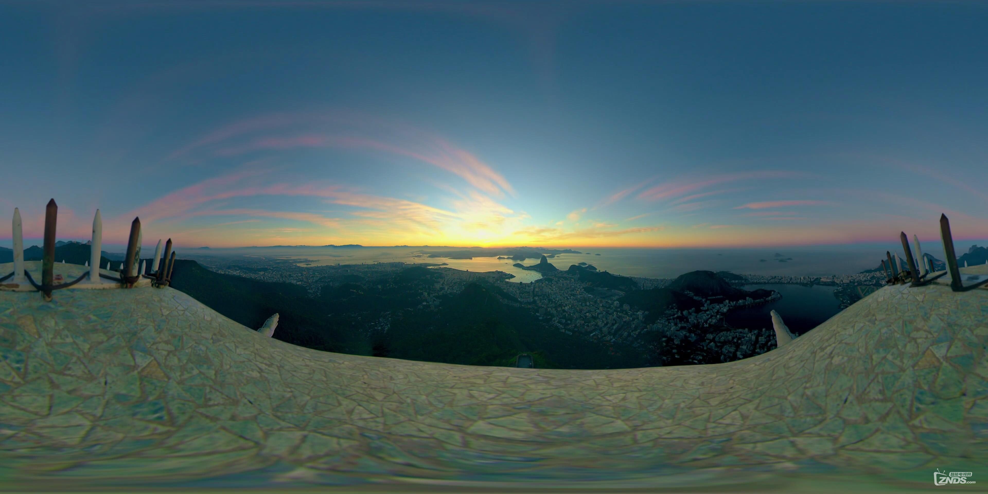 深圳VR全景制作-360度全景拍摄-线上展厅制作专业VR公司-视拓公司提供360拍摄服务(图1)
